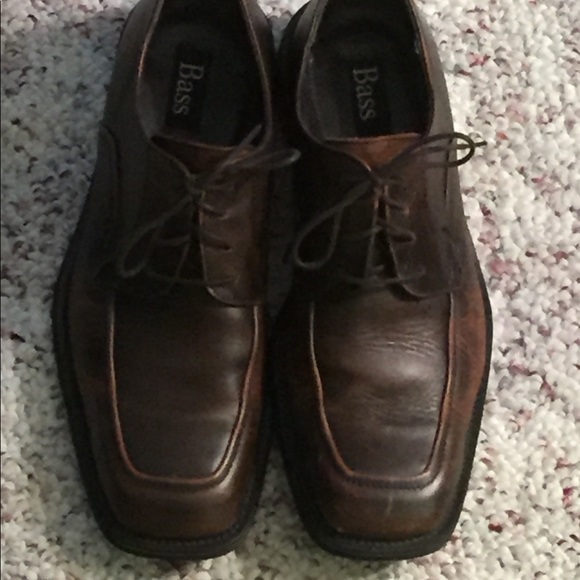G.H. Bass & Co. | Shoes | Brown Leather Bass Shoes | Poshmark display picture 2